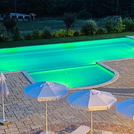 Hébergement de vacances комплекс омайник *