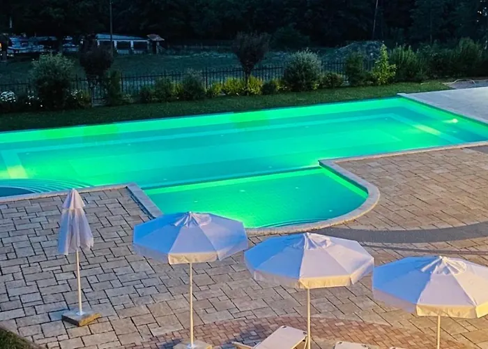 Holiday home комплекс омайник *