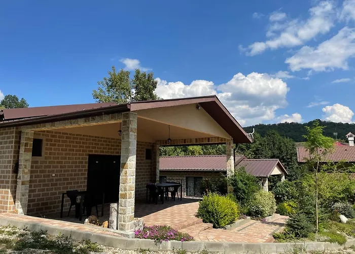 Holiday home комплекс омайник